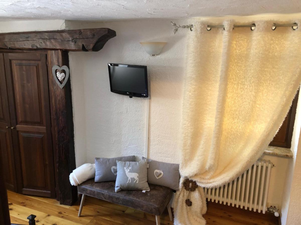 La Chambre Des Reves Aosta Dış mekan fotoğraf